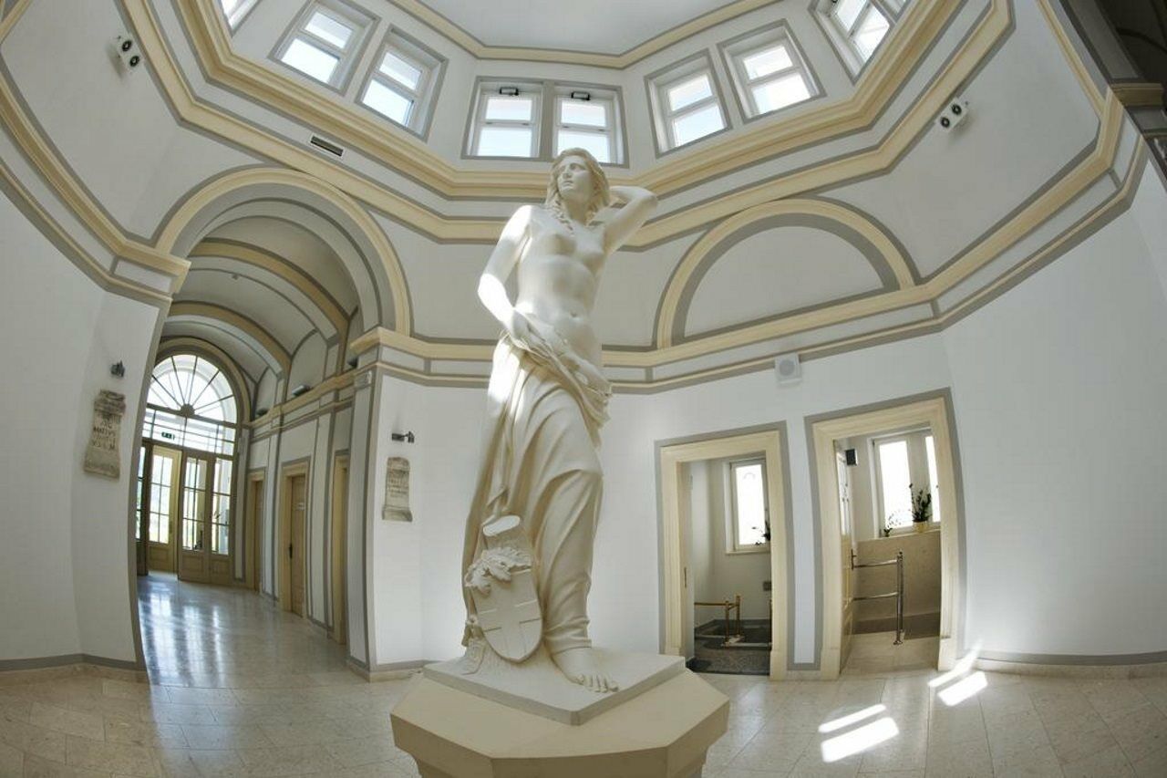 Rimske Terme - Hotel Zdraviliski Dvor Rimske Toplice Zewnętrze zdjęcie